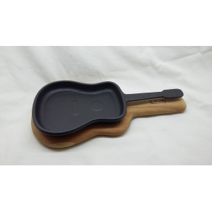 Kytara - litinový talíř s dřevěným podstavcem